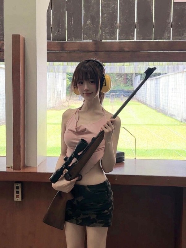 广州163cos天河 05白虎🐯cos萝莉 杉菜→轻松拥有道明寺的女人完美身高165，05年霸道少女各种风格随意切换，🉑甜🉑欲🉑cos性感与可爱共存，一份消费多重体验！~