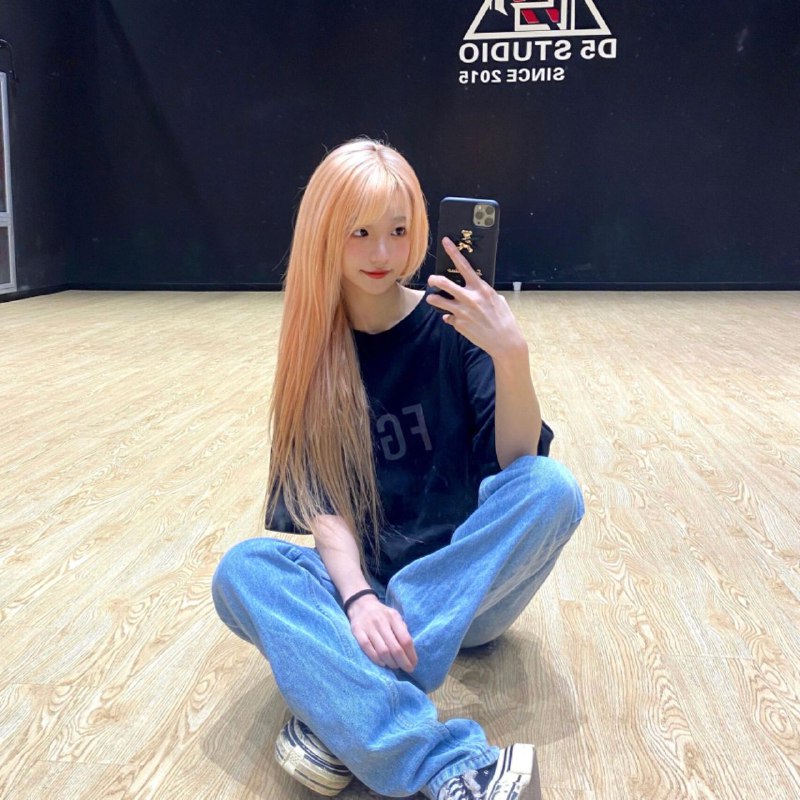 广州163cos天河 05白虎🐯cos萝莉 杉菜→轻松拥有道明寺的女人完美身高165，05年霸道少女各种风格随意切换，🉑甜🉑欲🉑cos性感与可爱共存，一份消费多重体验！~