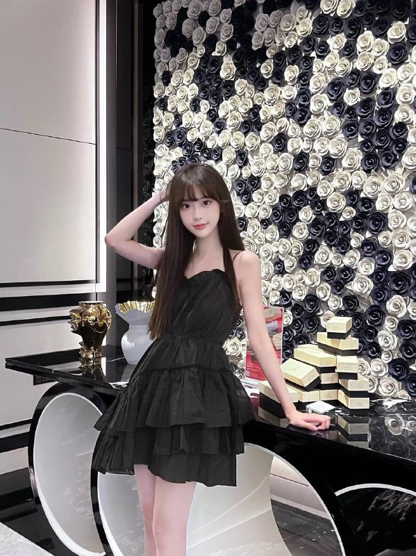 广州🏡小蕾首次🐝纯新人.身高净174体重100🐻D  完美身材• 书香门第.艺术世家.  可御可甜• 雪白牛奶🥛肌细腻超级大長腿  蜜桃臀真正的首次兼职 一个客不认识🌟皮肤光滑细腻 五官精致⭐️年轻💦多 待k温柔 素质女孩 有耐心🌸爱好 舞蹈 音乐 画画 潜水 游泳🚫🚫冒