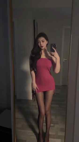 广州初音-性感大蜜-翘臀-丝袜诱惑🔥