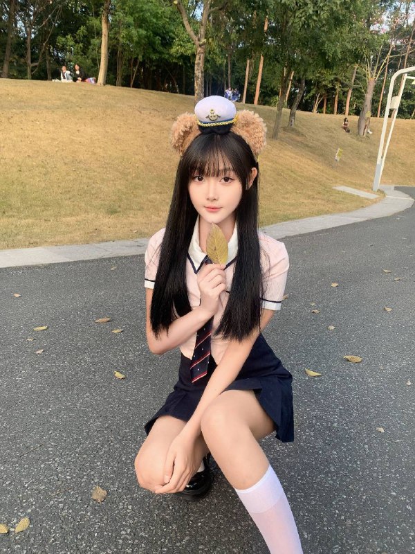 广州 初音🏠06    168C  小纯  小六全天然无纹身脾气好事少不挑168c 初恋女友感觉小巧玲珑类型🉑69蛇纹双✈️可外可✌🏻期待素质哥哥