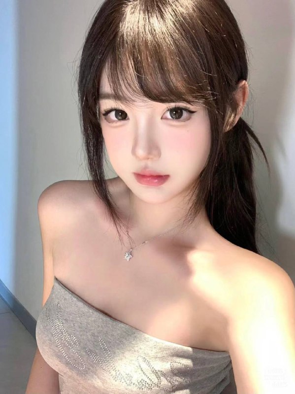 广州 初音🏠💛雪白纯御 硬502年 168E45Kg真熊巴掌腰🥢筷子腿皮肤超嫩🍑小翘臀 无纹身洋气精致南方妹妹只见素质老板🖤佛系随缘🌟豪华Gzs