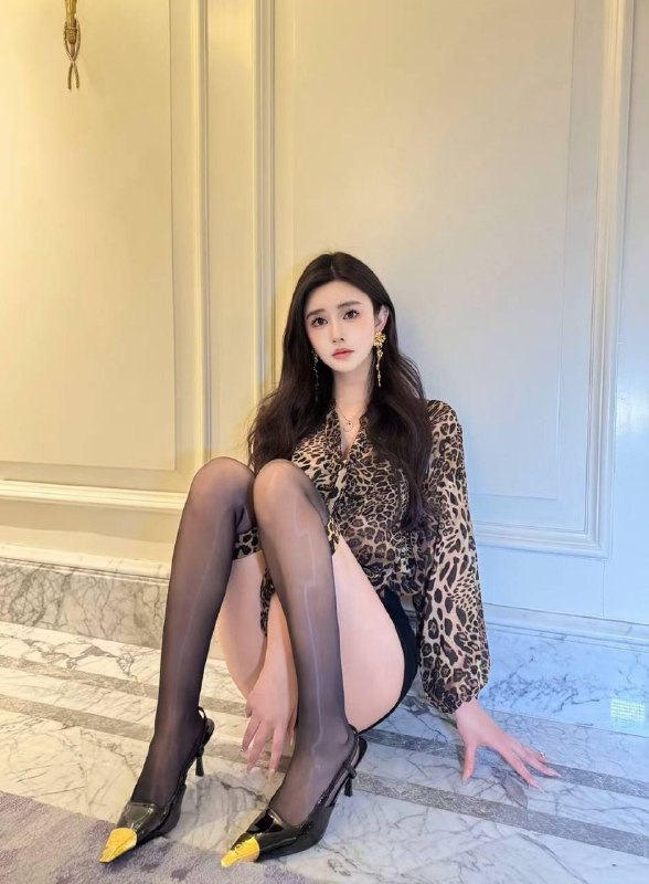 广州 初音🏠175网红御姐 硬5