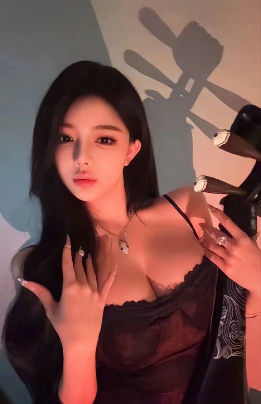 广州 初音🏠硬5🔝不议（高素质纯圈外兼职 不常🎬💎𝙏𝙝𝙖𝙣𝙠 𝙮𝙤𝙪 •𝘽𝙤𝙨𝙨💎·173 天然𝑬 神仙颜值 洋气大牌· 日常健身 全身紧实 超长🦵• 牛奶雪白肌• 脾气超好待k如男友