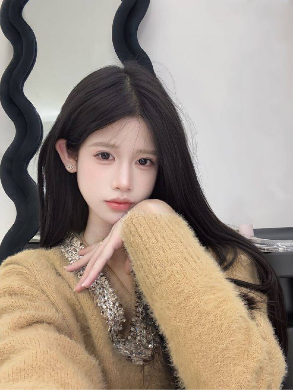 甜甜家🦁️抖音小网红165C