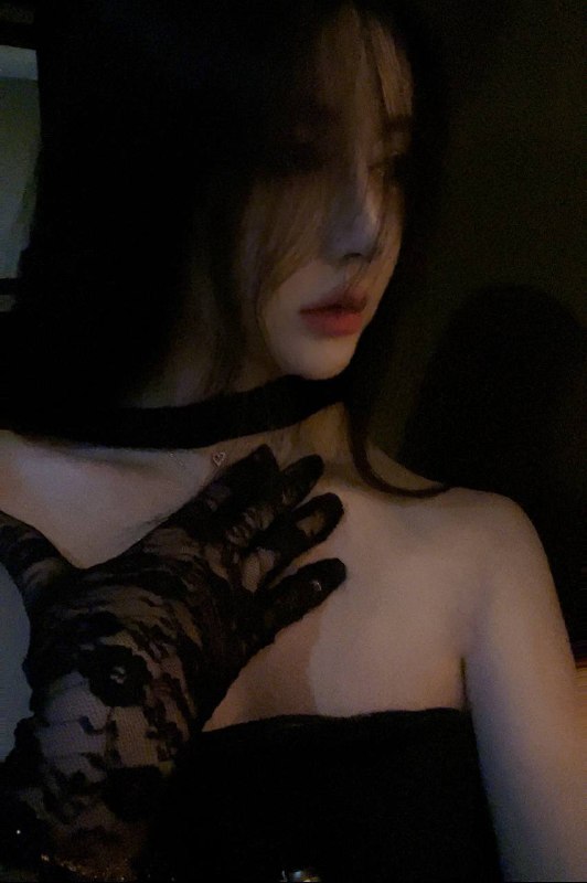 广州❤️初音🏠初恋纯女友168cm 48kg 真🐻D➕可盐可甜 待课如初恋兼职 温柔体贴懂事不催课