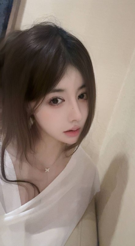 广州❤️初音🏠初恋纯女友168cm 48kg 真🐻D➕可盐可甜 待课如初恋兼职 温柔体贴懂事不催课