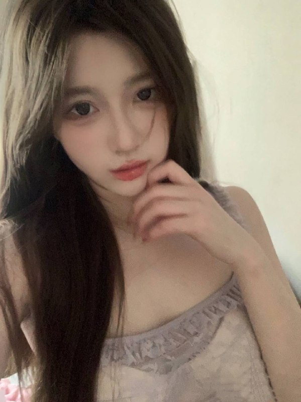 #广州王子诺🌹172e 50kg 纯欲姐姐专业瑜伽导师.普拉提高级教练冷白皮南方人.毕业于师范大学本科声音甜糯 身体柔软酥胸粉润累了吗.所以要不要我接你回家?禁止做今夜的心碎小猫咪#阿奇