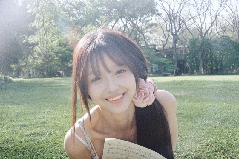 FFF罩杯:广州卡人🏠💛💛💛暑假❤人，淡颜系天菜（自然脸）！（越看越好看）佛系纯兼职 5W，不兑穿衣显瘦，脱衣巨有料！喜大长腿勿扰！！#温苒