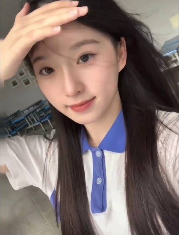 #广州王子诺🌹06年/  170cm/🐻B / 95斤•  性格腼腆 无纹身  三点粉嫩• 待客如初恋 温柔且细腻 超好女友性格#妮兰