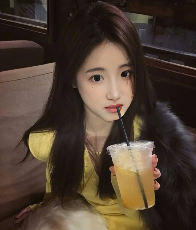 #广州王子诺🌹兼职 18岁🈲登🏠07  168兼职🐻c大长腿A4腰.皮肤嫩滑. 超级女友感性格好不催不事  超级配合  敏感体质 一触即燃#童瑶