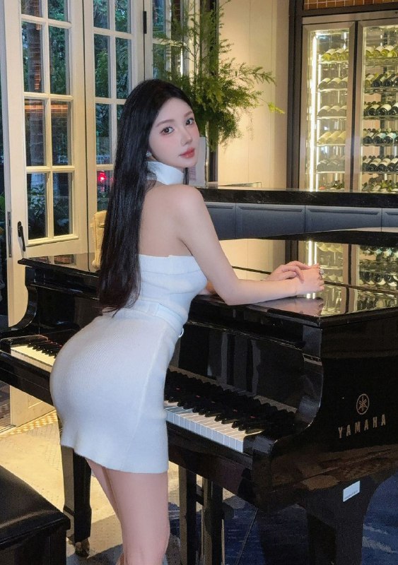 广州阿宝家短暂兼职硬5⬆️W⬆️若汐• 身高:173              胸围: E🐻•年龄：03              体重：46kg• 艺校学生              圈外兼职•  声音甜美             皮肤雪白❄️• 有马甲线              筷子🥢腿