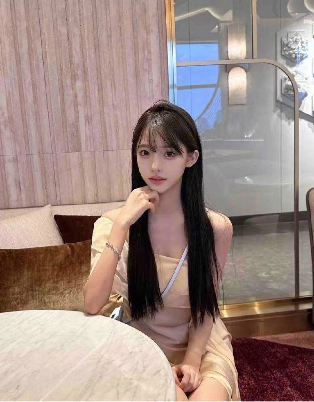 广州 戳戳🏠❤️小葵 颜值天花板Height身高/168Weight体重/40kgBust胸围/🐻cAge年龄/05超高颜值0⃣️整容，，热爱唱歌 跳舞 cos 全身雪白 大 腰细 筷子腿✨真实学生皮肤超白 穿着洋气#小葵