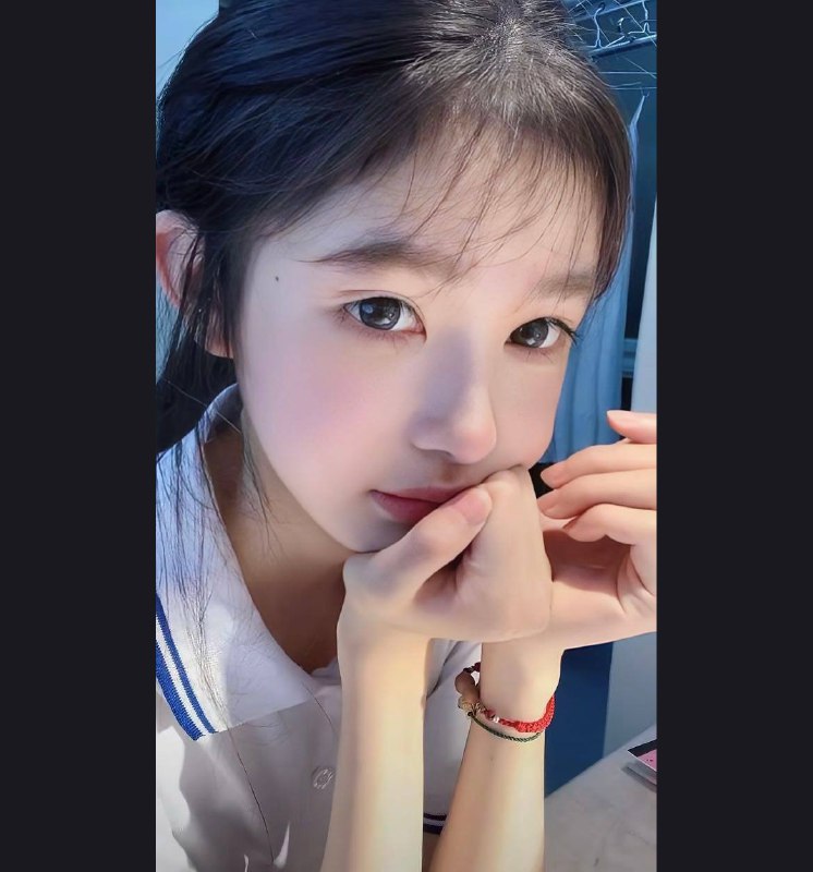 广州 初音🏠07年艺术学院在校生🍑短期兼职。名字：小饱。刚破chu～✿height168 weight45kg    真实36c✿又乖又甜 配合度高 好评必选🍑✿人前清纯人后sao 极品幼齿✿皮肤雪白  牛奶肌肤