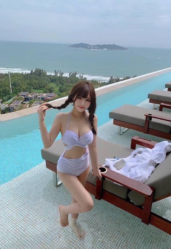 广州戳戳🏠❤️墨墨  04年超级无敌哇塞巨乳纯情小白兔（寻找我滴大灰狼）• 𝐇𝐞𝐢𝐠𝐡𝐭身高/170• 𝐖𝐞𝐢𝐠𝐡𝐭体重/98• 𝐁𝐮𝐬𝐭🐻e罩杯• 𝐎𝐜𝐜𝐮𝐩𝐚𝐭𝐢𝐨𝐧 耐心💯💯，爱唠嗑陪您谈笑风生可上刀山下火海，一到下课就拜拜（不抽烟，不喝酒，无纹身的三好女青年）#史迪仔