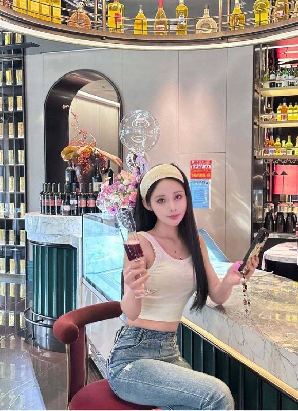 广州 初音🏠希希🚗正✅代开✅💋✅69✅双飞✅🍺✌️Occupationn：平面模特 ｜Age: 21Bust: DHeight: 170｜配合度极高 柔韧度极好 腰臀比完美 小腹无赘肉平时常健身 常年练瑜伽 可多种体位 待客如男友服务意识强 互动技术高 女友体验感缠绵床榻销魂酥骨 懂风情知情趣大灯长腿都给你有前有后 满足你所有欲望幻想道具服饰制服齐全 擅长各种角色扮演解锁各种体位姿势仅接待高素质客户 据不守时醉酒课低素质屌丝看客浪费时间勿扰推荐指数⭐️⭐️⭐️⭐️⭐️真人真照🈲挂🈲冒🈲