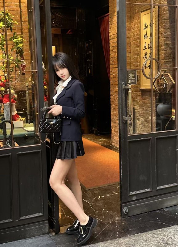 广州阿宝家极品新人白小纯湾湾168 C 03清纯可爱女友感   （只外出）清纯唯美懂事乖巧皮肤光滑细腻白性格温柔服务极佳配合度高江西人 皮肤白  性格好  无纹身 不抽烟都是本人生活照  五起质量暂时开3