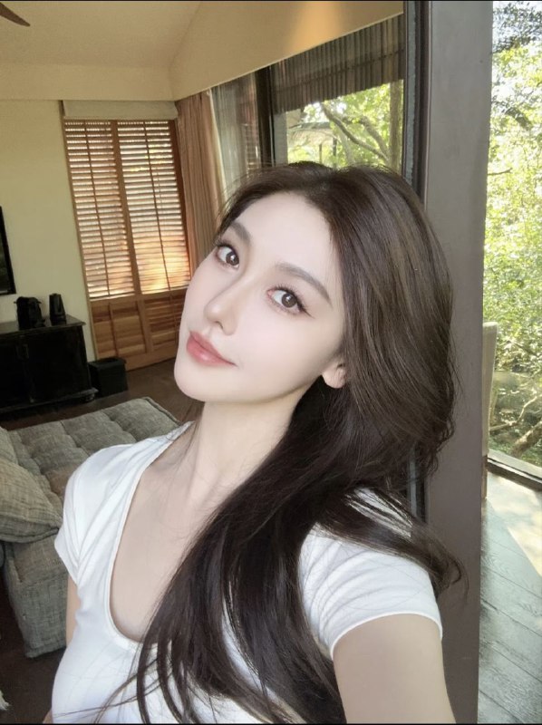 广州阿宝🏠小鹿硬5家3外5🦜贵气御姐 短开几天无风尘气息，高级脸🎀净172cm   45kg皮肤雪白，芊细身段，身材高挑性格温柔，开朗健谈，清纯气质#小鹿