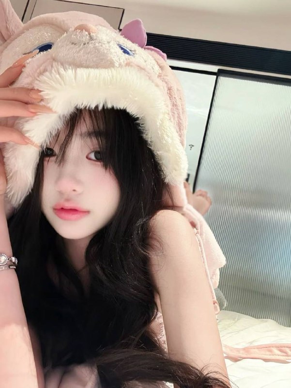 广州•初音🏠❤️人 𝟎3年｜ 软妹萌萌甜心教主 /JK  制服 /可爱 萝莉身高：168体重：48kg年龄:   21岁罩杯:   𝐂 𝐜𝐮𝐩☑️软嫩☑️皮肤白皙  身材真实照片绝无修图天生自带少女体香 声音甜美 声控的绝对福音