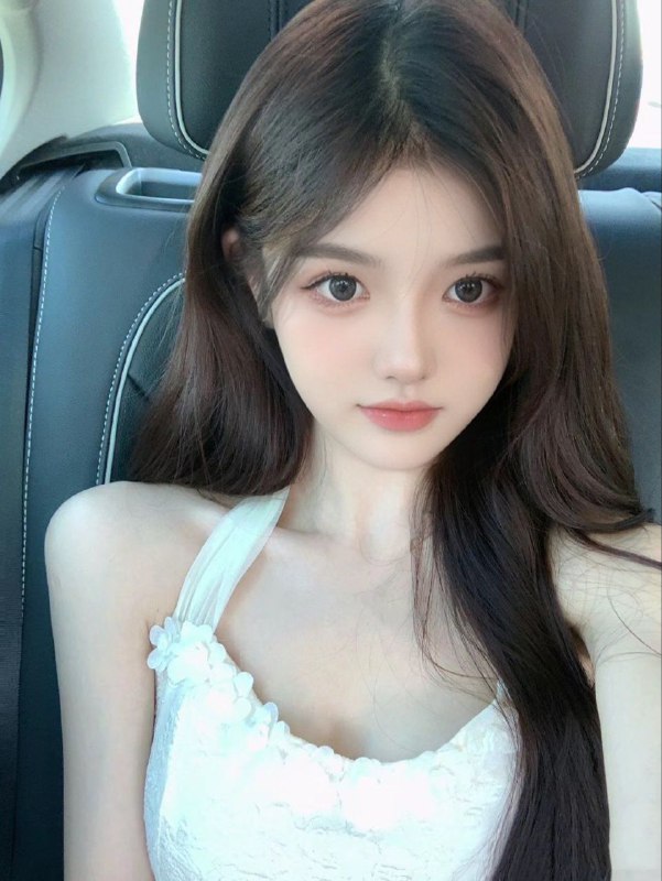 广州卡人🏠💛💛💛豆豆圈外兼职～03年真实学生，童颜巨乳• 身高/172✨体重/98斤• 胸围/真🐻，36E• 清纯天然无整容纯欲款、性格开朗活泼热情、皮肤雪白、白嫩丝滑、乖巧可爱✨• 全身无赘肉、真人真照，支持验证，不登记🏨#豆豆#白小纯#无整