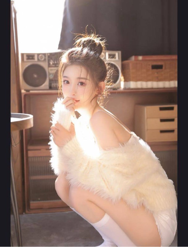 广州 蓝白白🏡沐沐05 身高172。体重90。🐻C🧚🏻‍♀️开朗 活泼主动  服务好 乖巧懂事 可爱🧚🏻‍♀️愿遇到最好的你🈚️纹身 性格温柔🧚🏻‍♀️皮肤雪白  待客如待男朋友