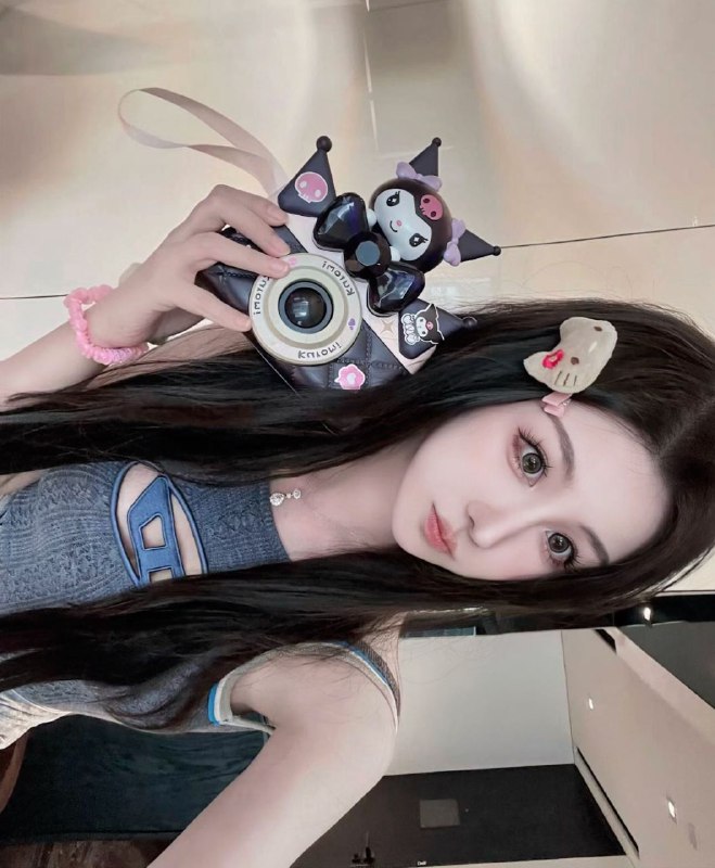 广州阿宝家孙尚香模特♨️兼职🏳️‍⚧️𝘼𝙜𝙚 :04年    /168🏳️‍⚧️168🐻36c   体质  45kg🏳️‍⚧️Beautiful Girl   服装模特 自律  音乐爱好者🏳️‍⚧️谈吐气质一流 人比照优秀 声音甜美🐝ᵀᴴᴱ ᴮᴱˢᵀ ᴵˢ ᶠᴼᴿ ʸᴼᵁ