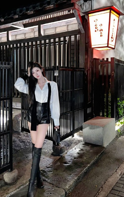 广州阿宝家孙尚香模特♨️兼职🏳️‍⚧️𝘼𝙜𝙚 :04年    /168🏳️‍⚧️168🐻36c   体质  45kg🏳️‍⚧️Beautiful Girl   服装模特 自律  音乐爱好者🏳️‍⚧️谈吐气质一流 人比照优秀 声音甜美🐝ᵀᴴᴱ ᴮᴱˢᵀ ᴵˢ ᶠᴼᴿ ʸᴼᵁ