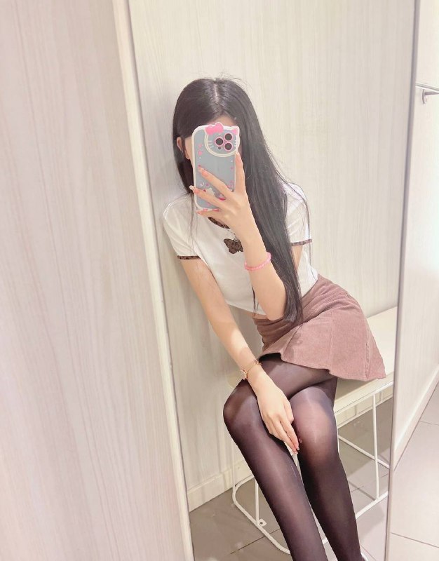 广州戳戳🏠兮兮在线短开💌人在校生168C  05👧40Kg乖巧甜美🥢🦵极品学妹#兮兮