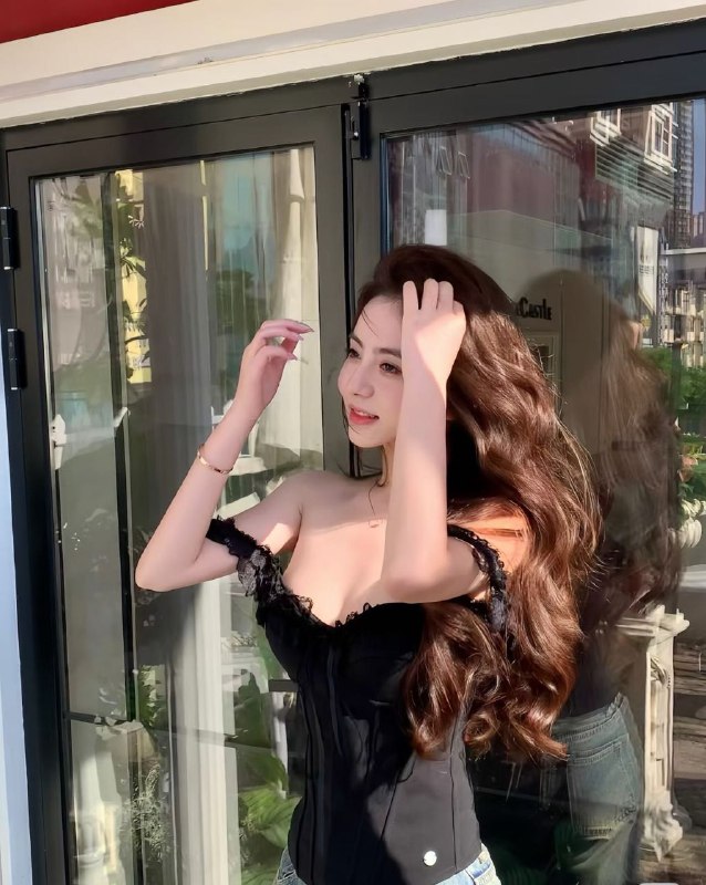 #广州王子诺🌹圈外极品✨自然款有正式工作，性格温柔可人🌟治愈系女友🌟热爱大自然🍃喜欢爬山☀️拥抱阳光✧/𝓑𝓾𝓼𝓽：🐻D    0整  167✧健康作息🌻真正天然脸🌳高素質🌈精致小純✨氣質出眾📖高學歷📚哲学易学国学风水齐修🌕佛系開🌿🌿🍀只見有缘人🪐✨#荷兰