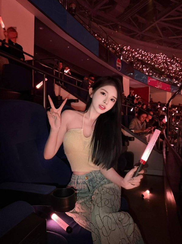 #广州王子诺🌹极品首开01宝宝·筷子/腿 A4腰盐甜 温柔乖巧听话·不催不事儿你的专属女友·身高168 C 身材完美比例#哈妮