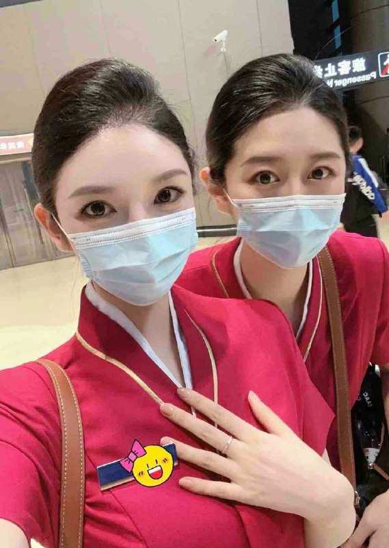 #广州王子诺🌹不催不事，待客如初恋。空姐兼职体态完美 谈吐大方得体沉浸式角色扮演 体验满分𝖘𝖊𝒙高学历 洋气五官精致雪白粉穴长腿美乳双杀#空姐#窦唯