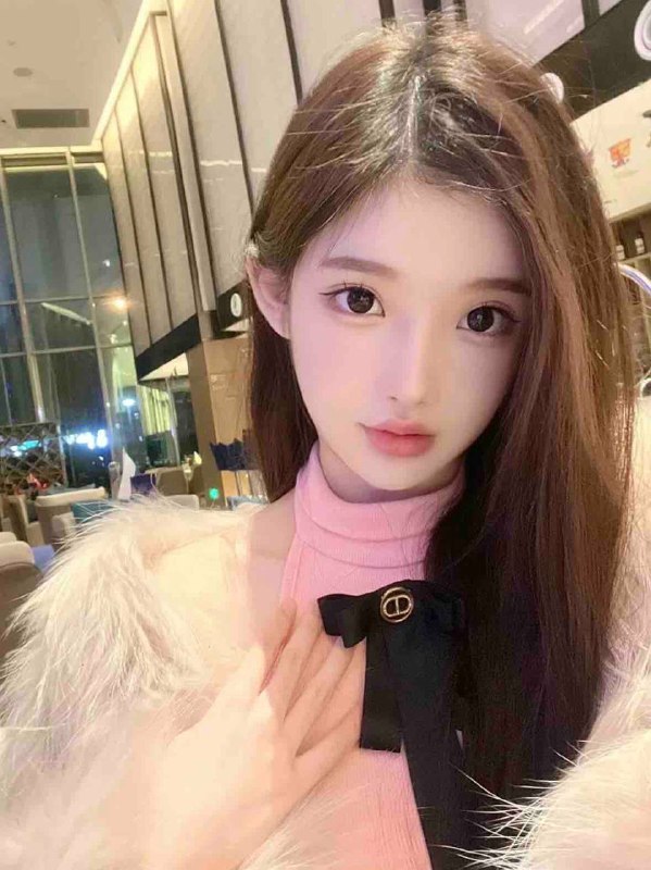 广州 初音🏠白🐯粤语维维04年 167🐻D 广州本地人白虎可爱型 完美女友feel皮肤细腻雪白 不催不事