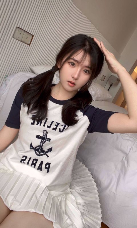 广州 初音🏠傻白甜“应届实习中，皮肤墙壁白”• 𝐇𝐞𝐢𝐠𝐡𝐭身高/168• 𝐖𝐞𝐢𝐠𝐡𝐭体重/95• 𝐁𝐮𝐬𝐭🐻D• 𝐀𝐠𝐞年龄/04• 𝐎𝐜𝐜𝐮𝐩𝐚𝐭𝐢𝐨𝐧 耐心💯💯，爱笑爱聊天，可🐍（不抽烟，不喝酒，无纹身）