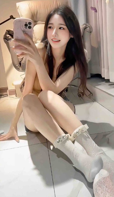 广州 蓝白白🏡黎姿港风系 小黎姿真实04年170D甜系小女友• 真实在校艺术生兼职🍄初体验真人真照可验证。