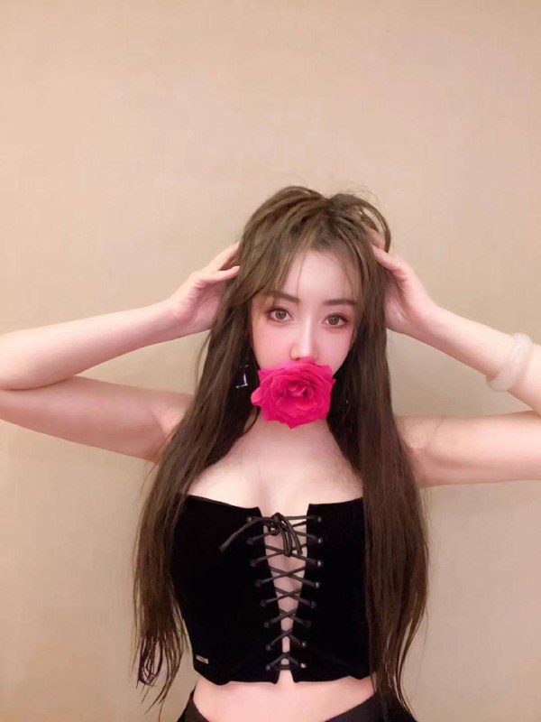 广州戳戳🏠175玎玎雪白肌肤❄️真实D🐻气质大密 北方姑娘 娇嫩细腻娇滴滴～御姐 少妇都可驾驭#玎玎