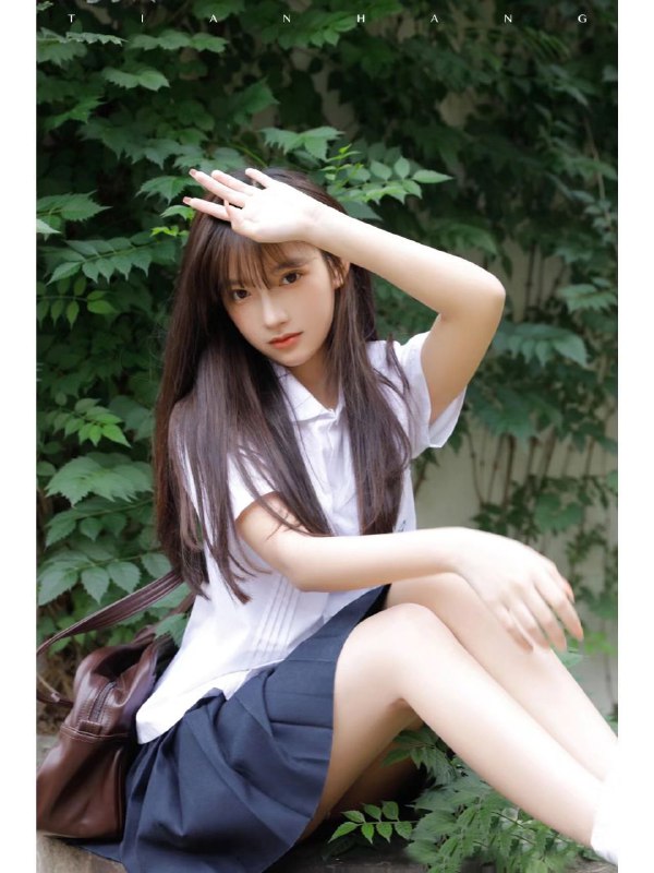 广州哈森家小白硬5🫦身高169 体重95 B+• 抖音  小红书 网红 可御可甜• 极品甜妹 皮肤雪白蜜桃臀🌟皮肤光滑细腻 五官精致⭐️年轻💦多 待k温柔 素质女孩 有耐心#小白