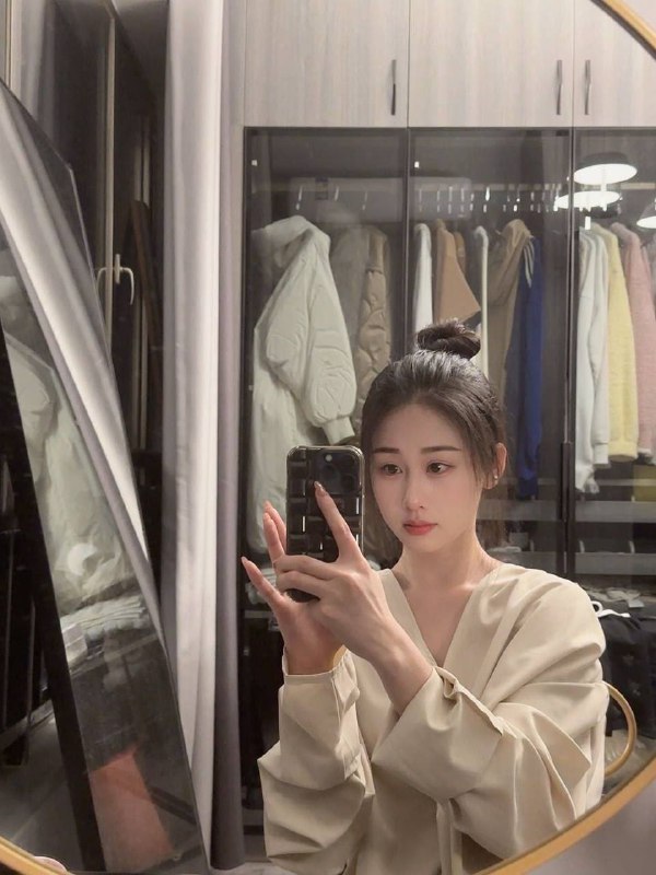 #广州卡人🏠婷婷硬5🦜💛💛💛💛纯欲天花板❗️❗️❗️❗️无尘纯天然美女 筷子腿 A4腰 皮肤白滑衣着气质大牌 高素质 气质卓雅 素养极佳Height身高:168 Weight体重:95 年龄:99年🐻D短暂停留 期待与你的相遇#硬5#婷婷#白虎