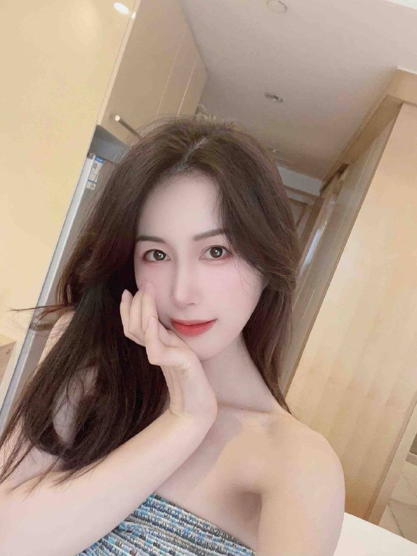 广州卡人🏠💛💛💛真实音乐老师兼职新人短期兼职首开168－D福建人，音乐老师短期兼职，0整容，皮肤雪白，氵多，听话服务态度好，真人真照假的免费。#广州#音乐老师#白虎