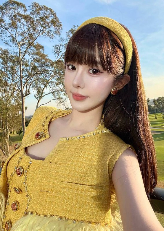 卡人🏠💛💛💛广州🦜硬5️⃣♥签约淘宝模特广州🦜♥身高:170🐻天然D♥人鱼线 身材洋气♥完美𝐒身材谈吐气质大方#杨诺诺#硬5