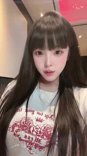 广州-05嫩妹-D罩杯-174长腿🔥