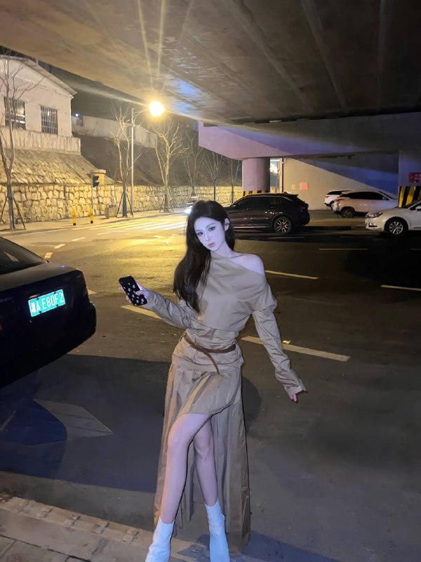 #广州王子诺🌹175-D• 𝐇𝐞𝐢𝐠𝐡𝐭身高/175• 𝐖𝐞𝐢𝐠𝐡𝐭体重/98• 𝐁𝐮𝐬𝐭胸围/D• 𝐀𝐠𝐞年龄/𝟐2✔️性格温柔 极品妹儿✔️匀称无赘肉 皮肤巨白✔️凹凸有致s身材 紧致润滑💦#雁回