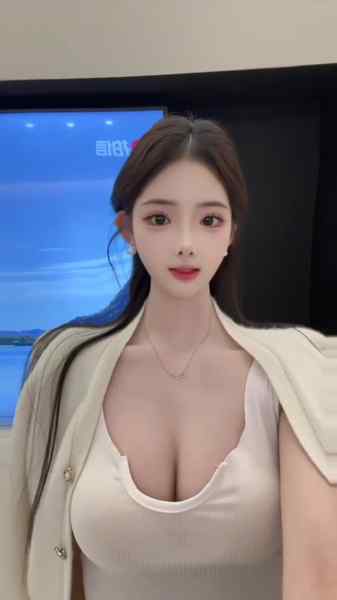 广州王子诺-36C真胸-娇小女友型