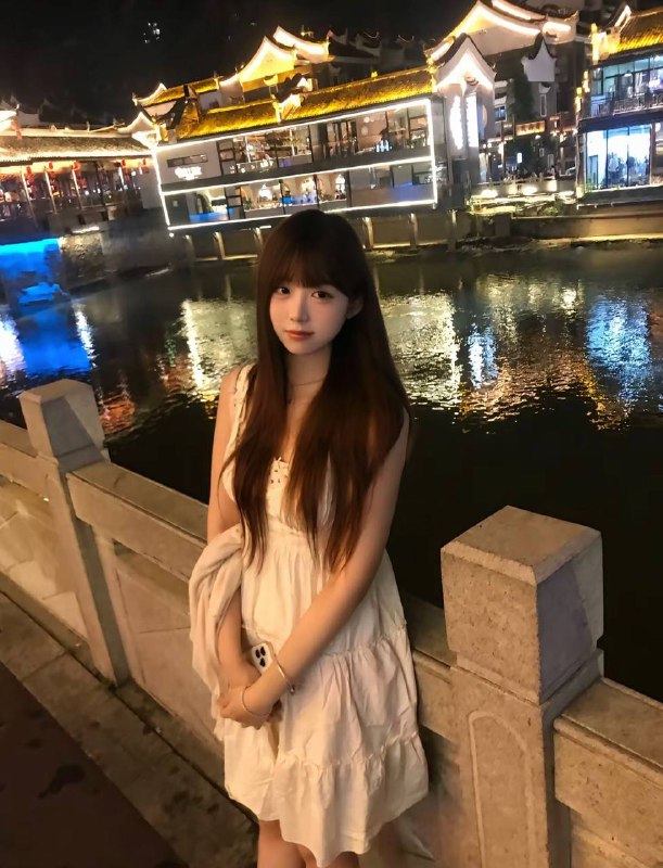 #广州王子诺🌹真实04 165E在校大学生•极品暨大大二学生兼职•甜美纯欲🎀乖巧懂事 性格温柔开朗活泼  服务Nice 萝莉音 给您女友体验#萝莉#梓童