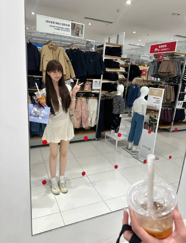 #广州王子诺🌹真实04 165E在校大学生•极品暨大大二学生兼职•甜美纯欲🎀乖巧懂事 性格温柔开朗活泼  服务Nice 萝莉音 给您女友体验#萝莉#梓童