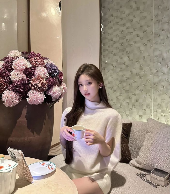 #广州王子诺🌹首次🐝纯新人.身高净174体重100🐻D  完美身材• 书香门第.艺术世家.  可御可甜• 雪白牛奶🥛肌细腻超级大長腿  蜜桃臀真正的首次兼职 一个客不认识🌟皮肤光滑细腻 五官精致⭐️年轻💦多 待k温柔 素质女孩 有耐心🌸爱好 舞蹈 音乐 画画 潜水 游泳🚫🚫冒#桃