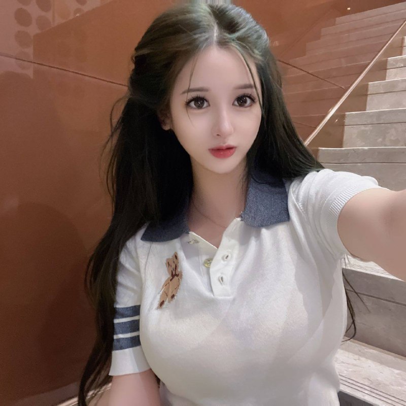 广州哈森🏠❤️维维03 168 真E在校学生浑身雪白 婀娜多姿刚下氵童颜巨乳 腿 臀 情商高 会聊天爱健身 会瑜伽清纯少女性格超好御甜兼职一个导不认识能遇见你是我们的缘份~均为本人现实生活照鲍鱼会夹紧水多多#维维