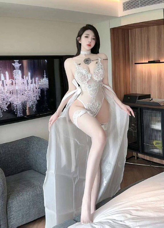 广州戳戳🏠172D私人教练林智慧健身御姐可甜可御 天使脸庞魔鬼身材👄小蛮腰&有马甲线&蜜桃臀  卡戴珊身材前凸后翘🉑一字马🍑常年健身全身紧致无赘肉❤️官网可查美国NSCA体适能私人教练认证📄可面对面提问专业知识查看认证📄年龄:2002年 身高:172cm🐻：D（无整）腰围：63cm臀围：102cm 体重：55kg#林智慧