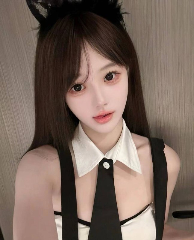 广州戳戳🏠❤️小🍐学生兼职开03年170 D纯欲小学妹 纯天然无整 无纹身身材火辣🔥上粉下紧#小🍐