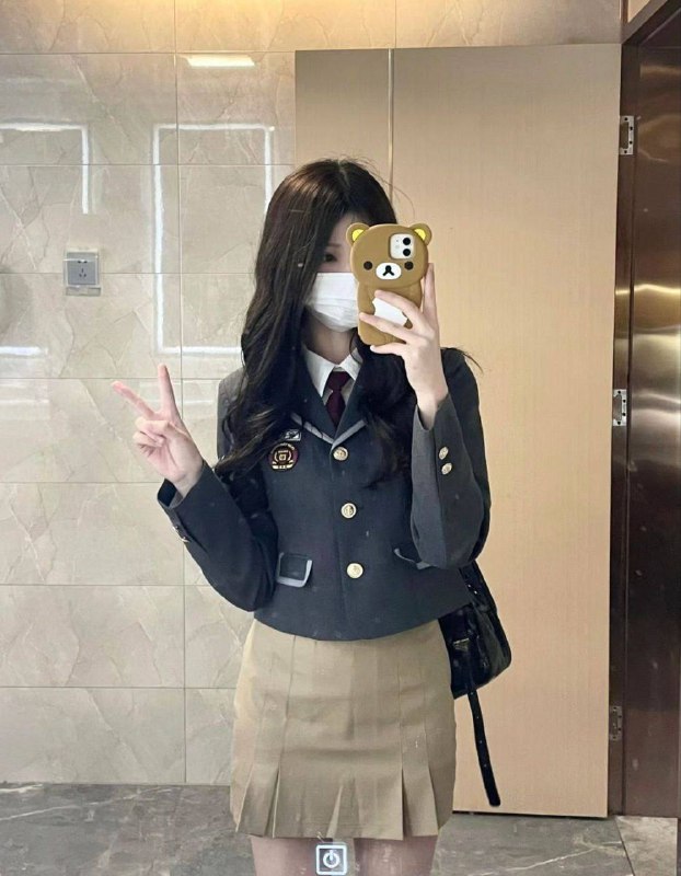 广州 童颜巨🐻谭松韵 166e