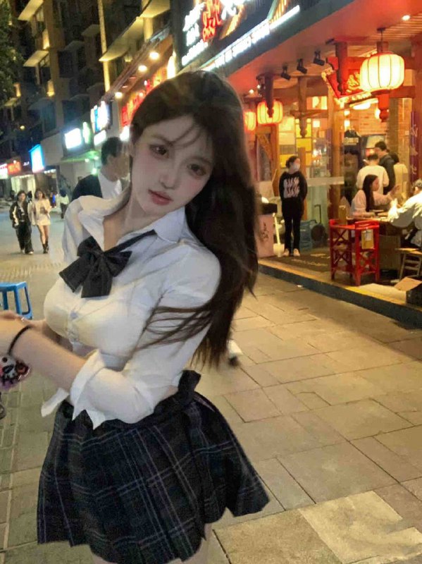 广州 蓝白白🏡子琪子琪 00 172E 极品大米瑜伽教练